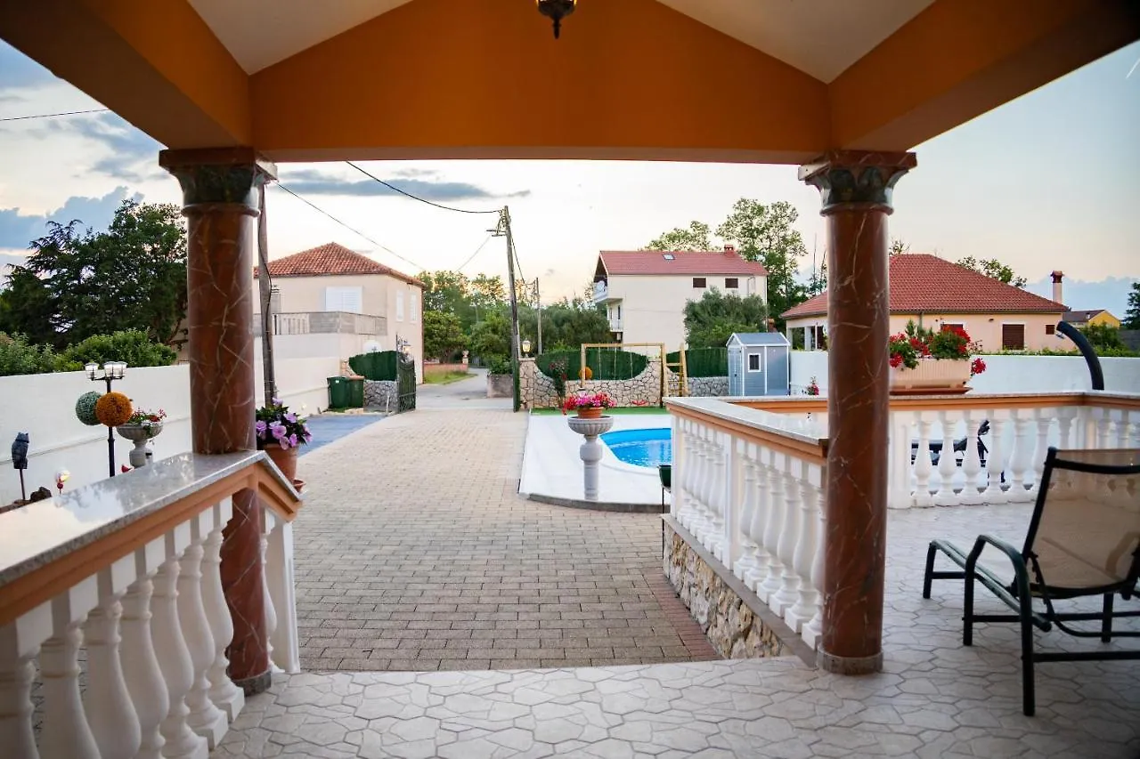 Booking Zaton Villa Martinova Holiday House With Swimming Pool